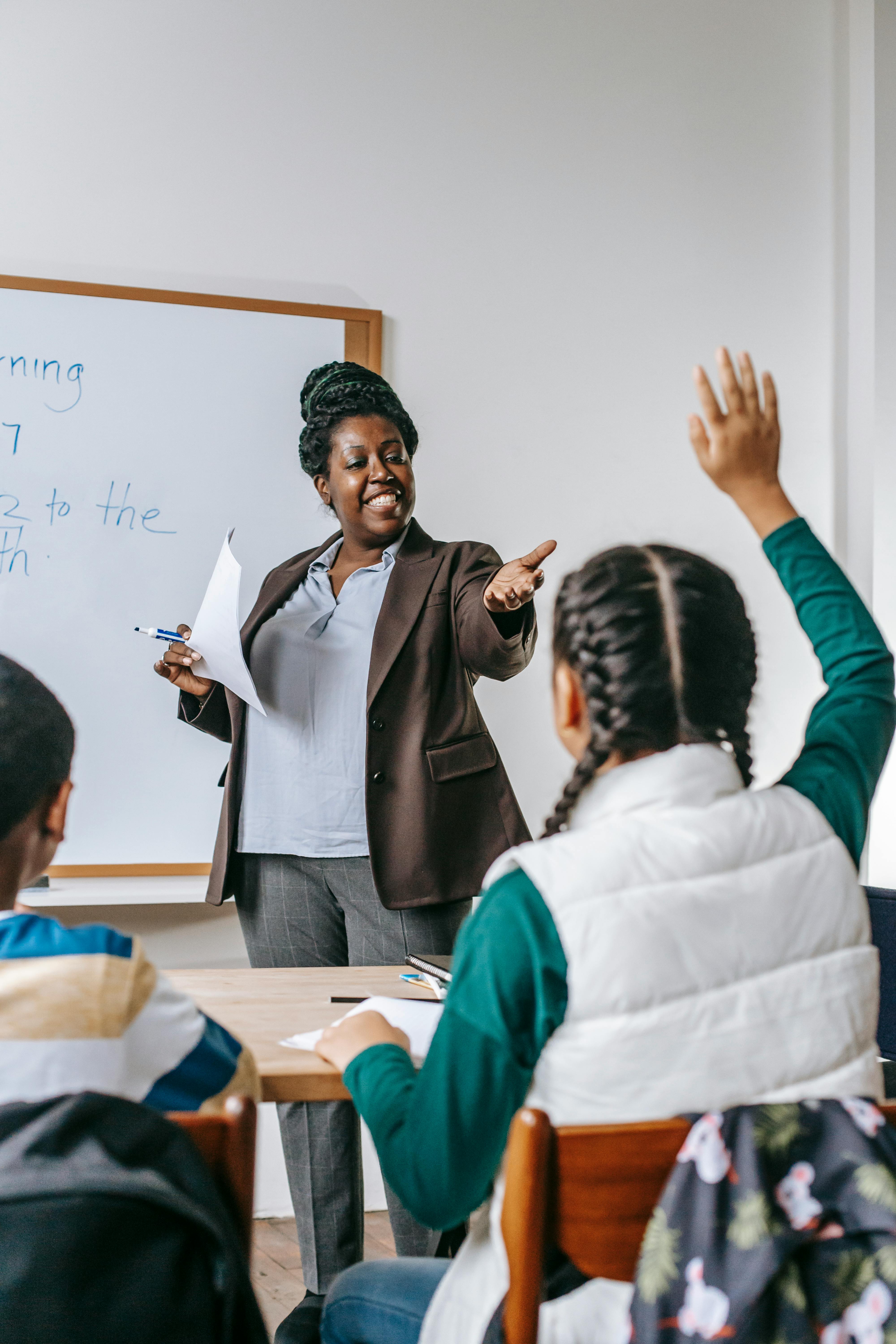 bilingual schools in Abidjan